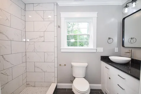 25 Bellamy Road Dover NH 03820
