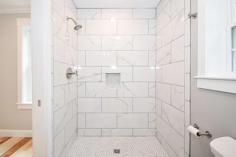 25 Bellamy Road Dover NH 03820