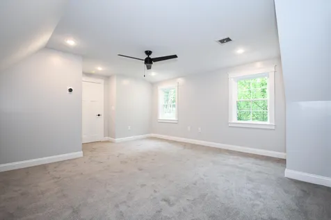 25 Bellamy Road Dover NH 03820