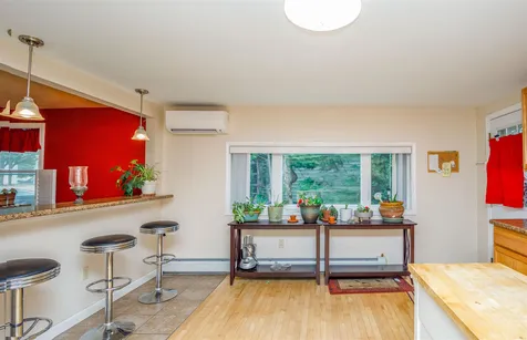 32 Leclair Street Winooski VT 05404