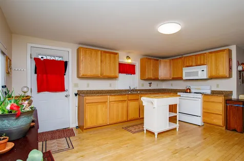 32 Leclair Street Winooski VT 05404