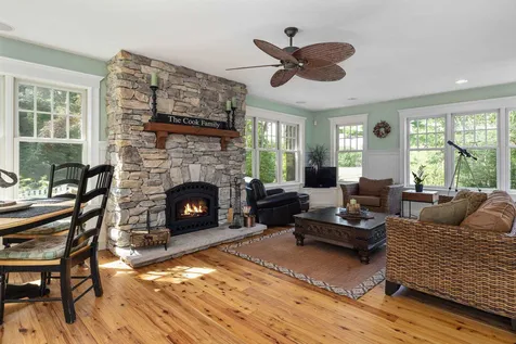 110 Main Mast Circle New Castle NH 03854