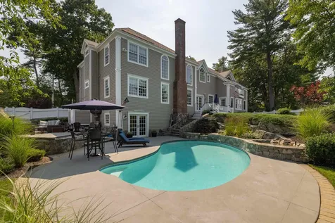 110 Main Mast Circle New Castle NH 03854