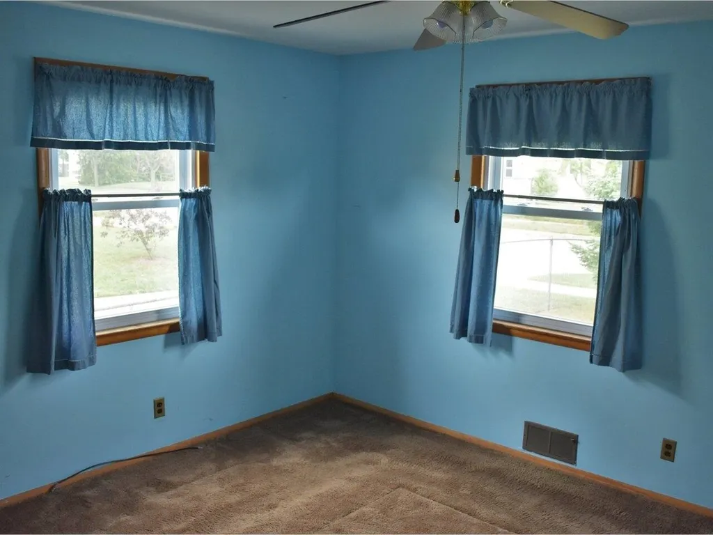 61 Barley Road Burlington VT 05408-1815