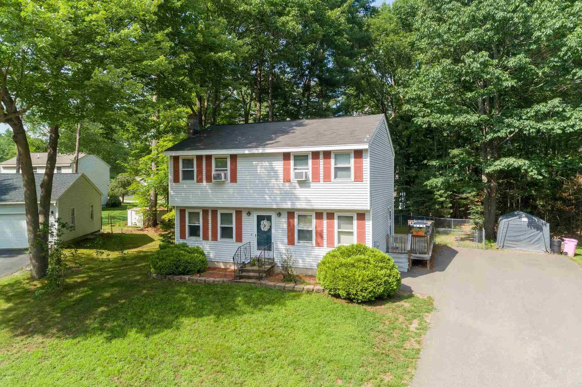 8 Bellflower Circle Concord NH 03303
