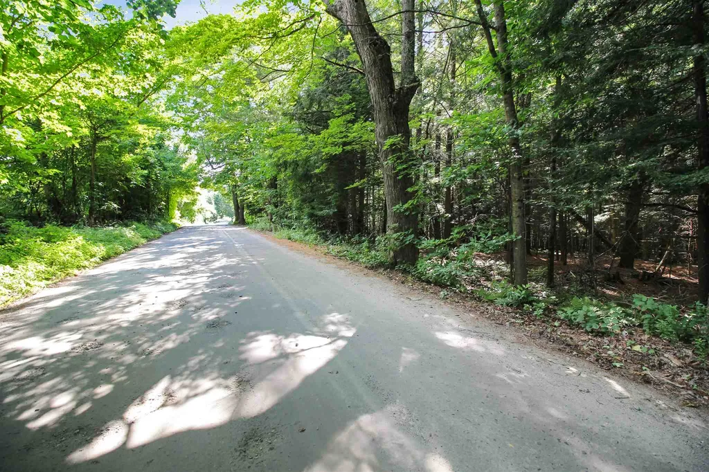County Road Haverhill NH 03774
