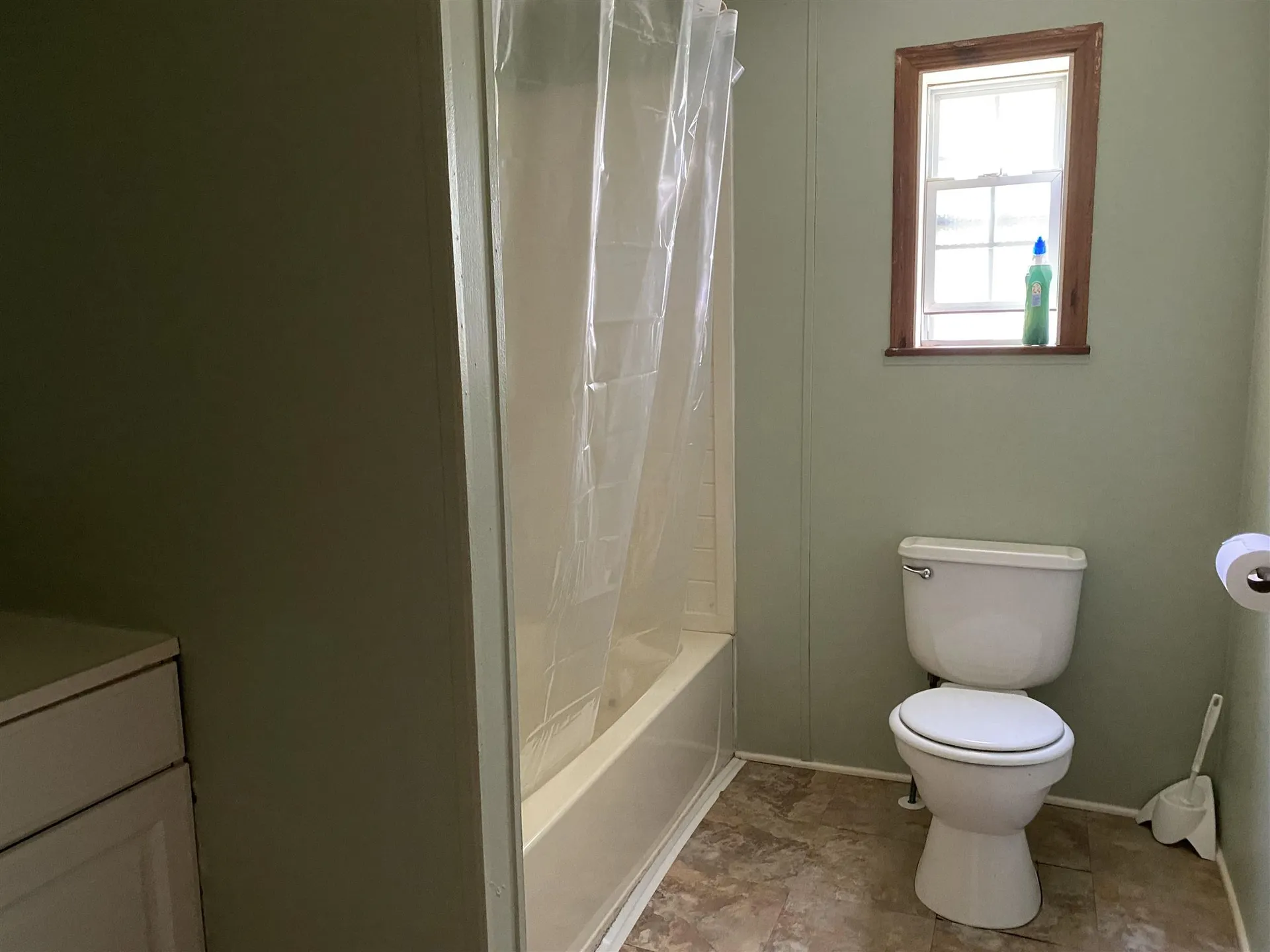 25 Mccusker Place Claremont NH 03743