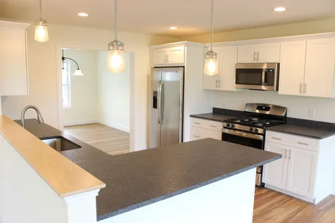 182 Commodore Drive Vergennes VT 05491