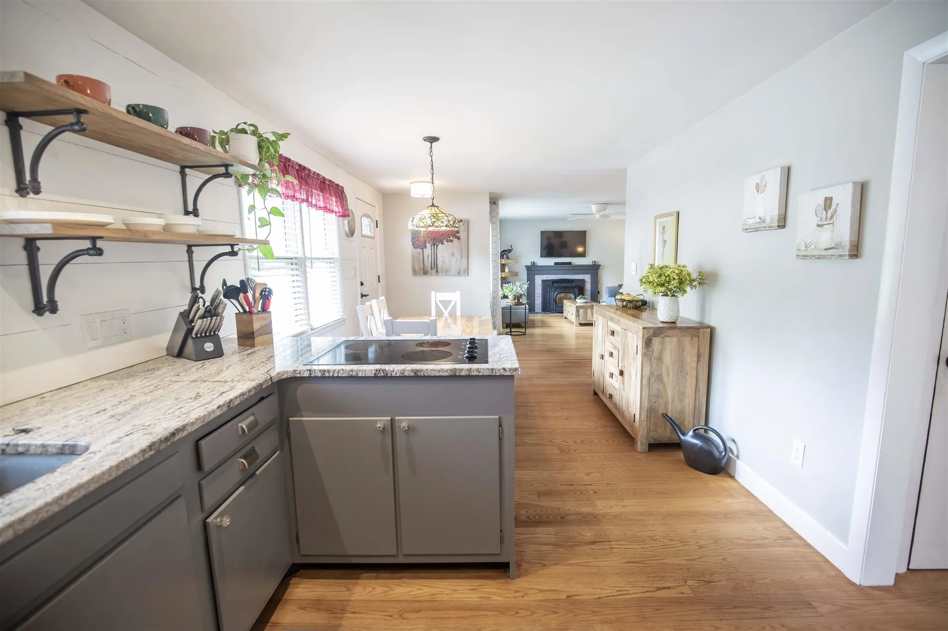 8 Bonnie Drive Exeter NH 03833