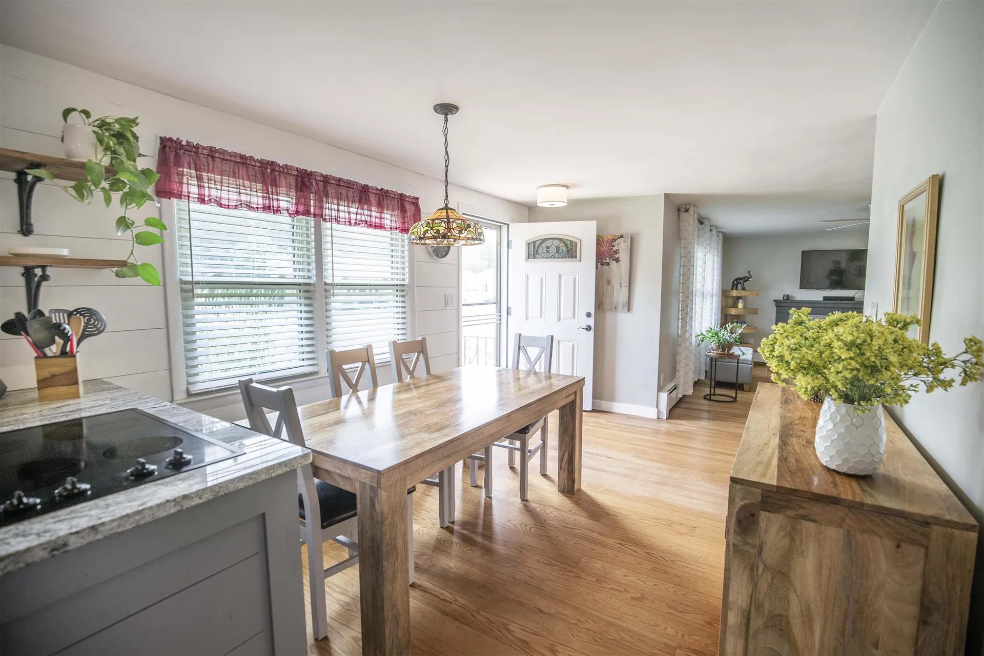 8 Bonnie Drive Exeter NH 03833