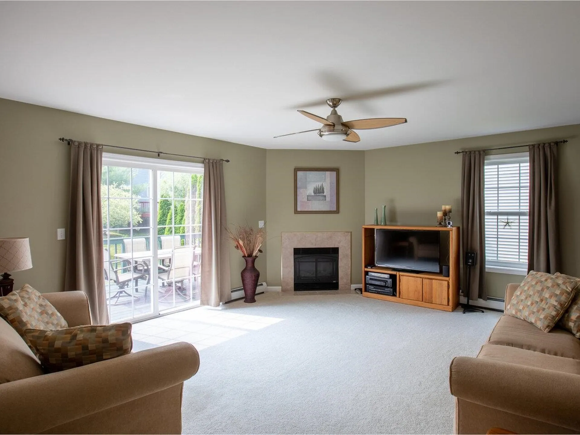 46 Cabot Court South Burlington VT 05403