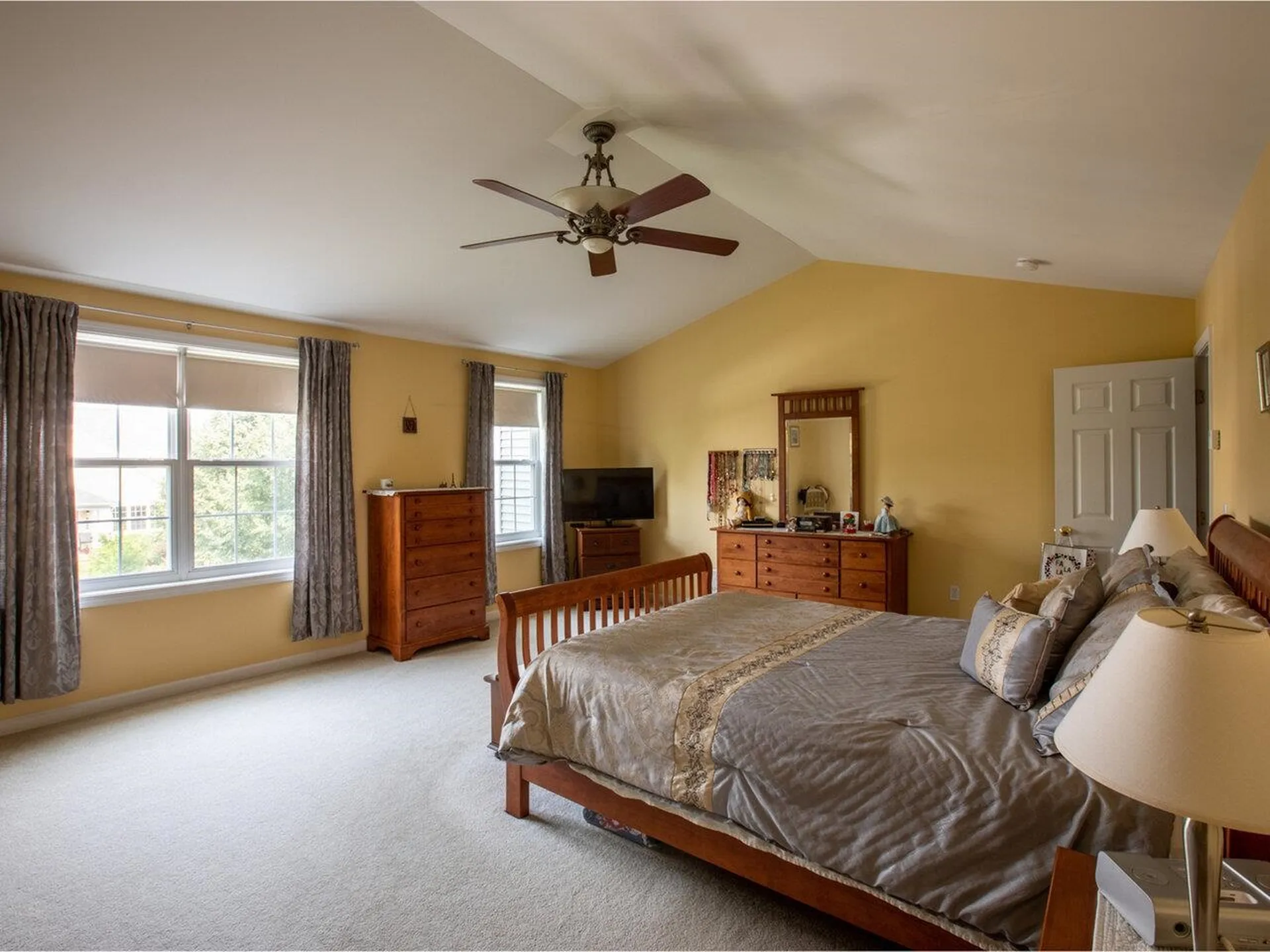 46 Cabot Court South Burlington VT 05403