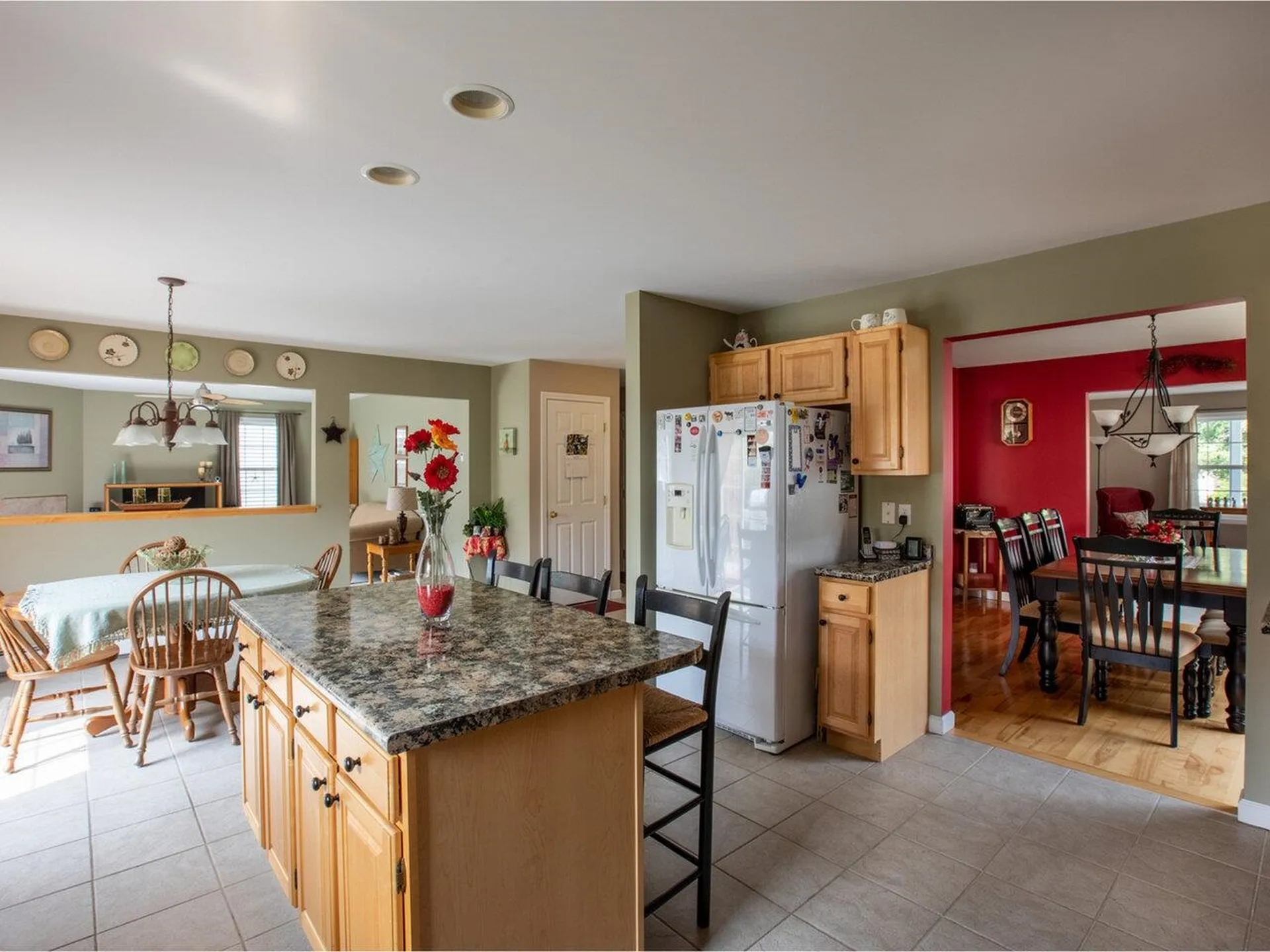 46 Cabot Court South Burlington VT 05403
