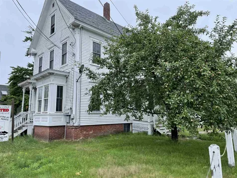 205 Court Street Laconia NH 03246