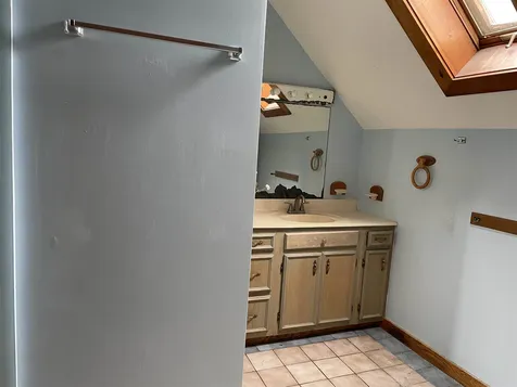 205 Court Street Laconia NH 03246