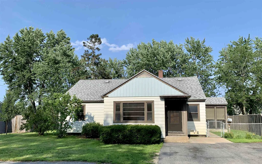 6 10th Street Nashua NH 03060
