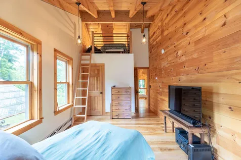 466 Archertown Road Orford NH 03777