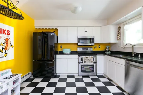 337 Martindale Road Shelburne VT 05482