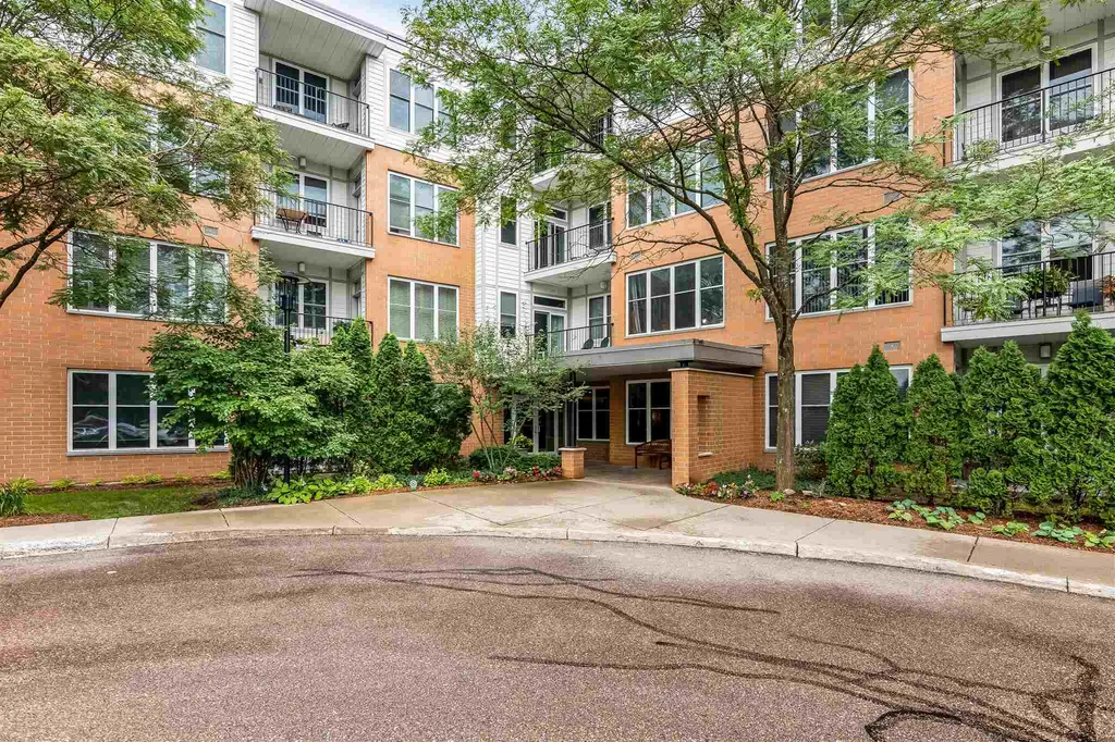 370 Farrell Street South Burlington VT 05403