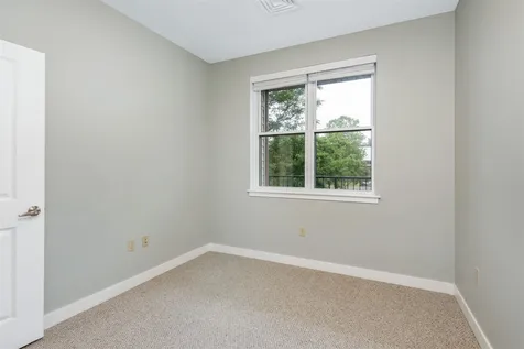 370 Farrell Street South Burlington VT 05403