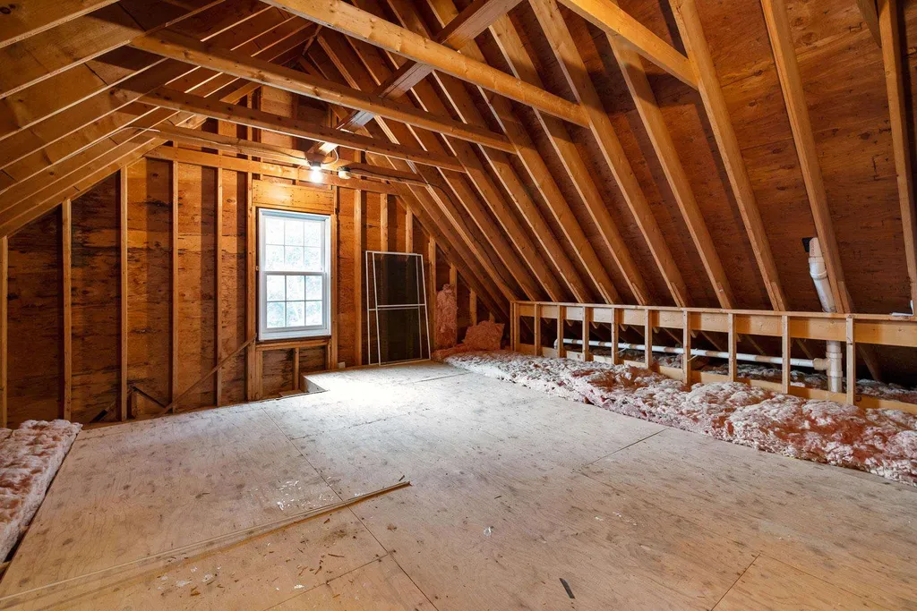 579 Sagamore Avenue Portsmouth NH 03801