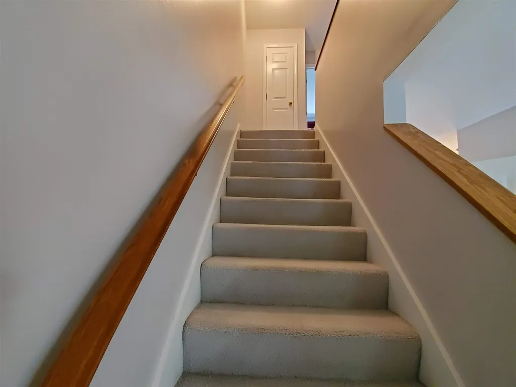 5 Tumbleweed Lane Enfield NH 03748