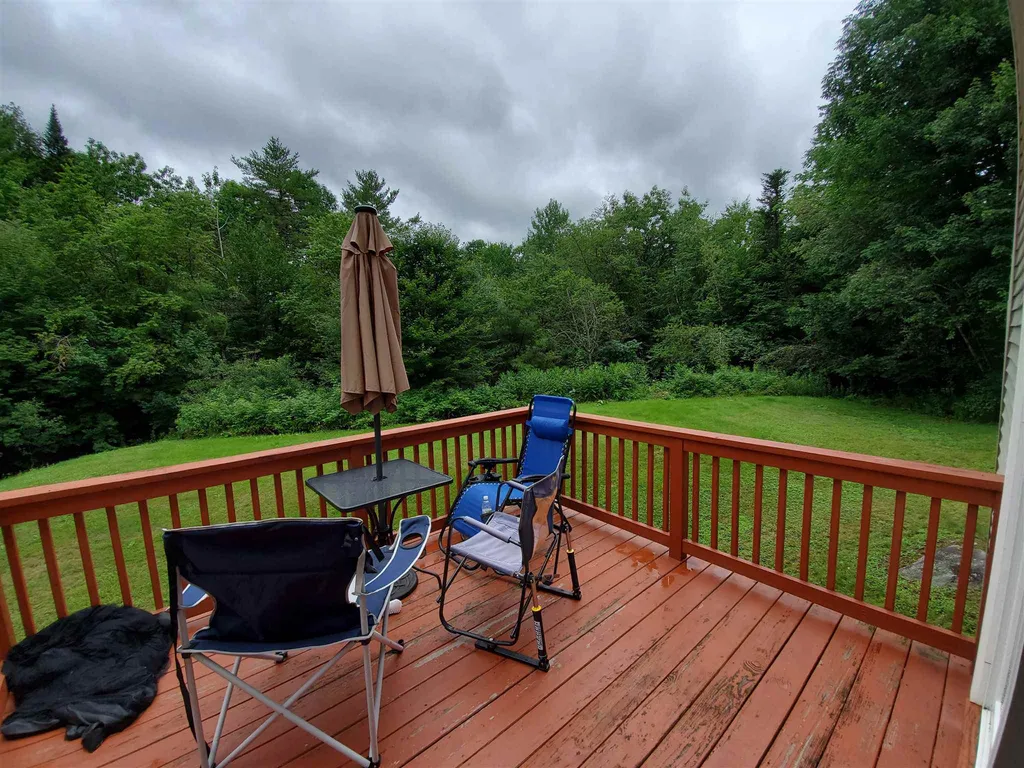 5 Tumbleweed Lane Enfield NH 03748