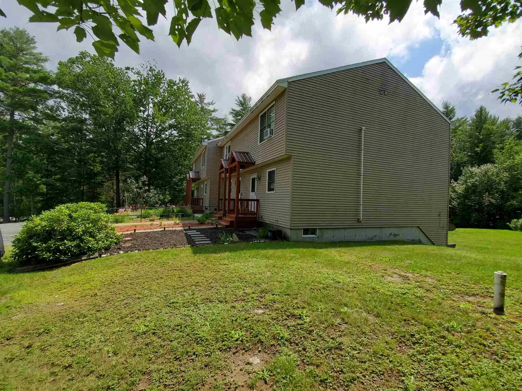 5 Tumbleweed Lane Enfield NH 03748