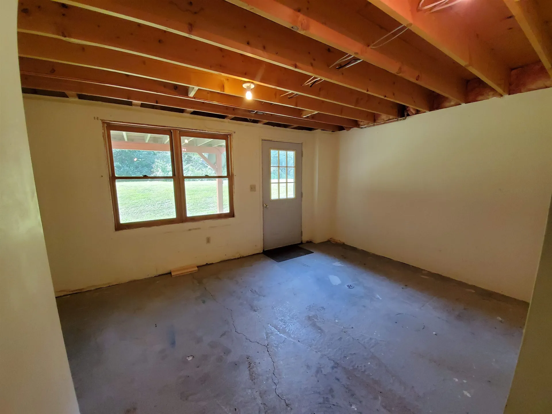 5 Tumbleweed Lane Enfield NH 03748