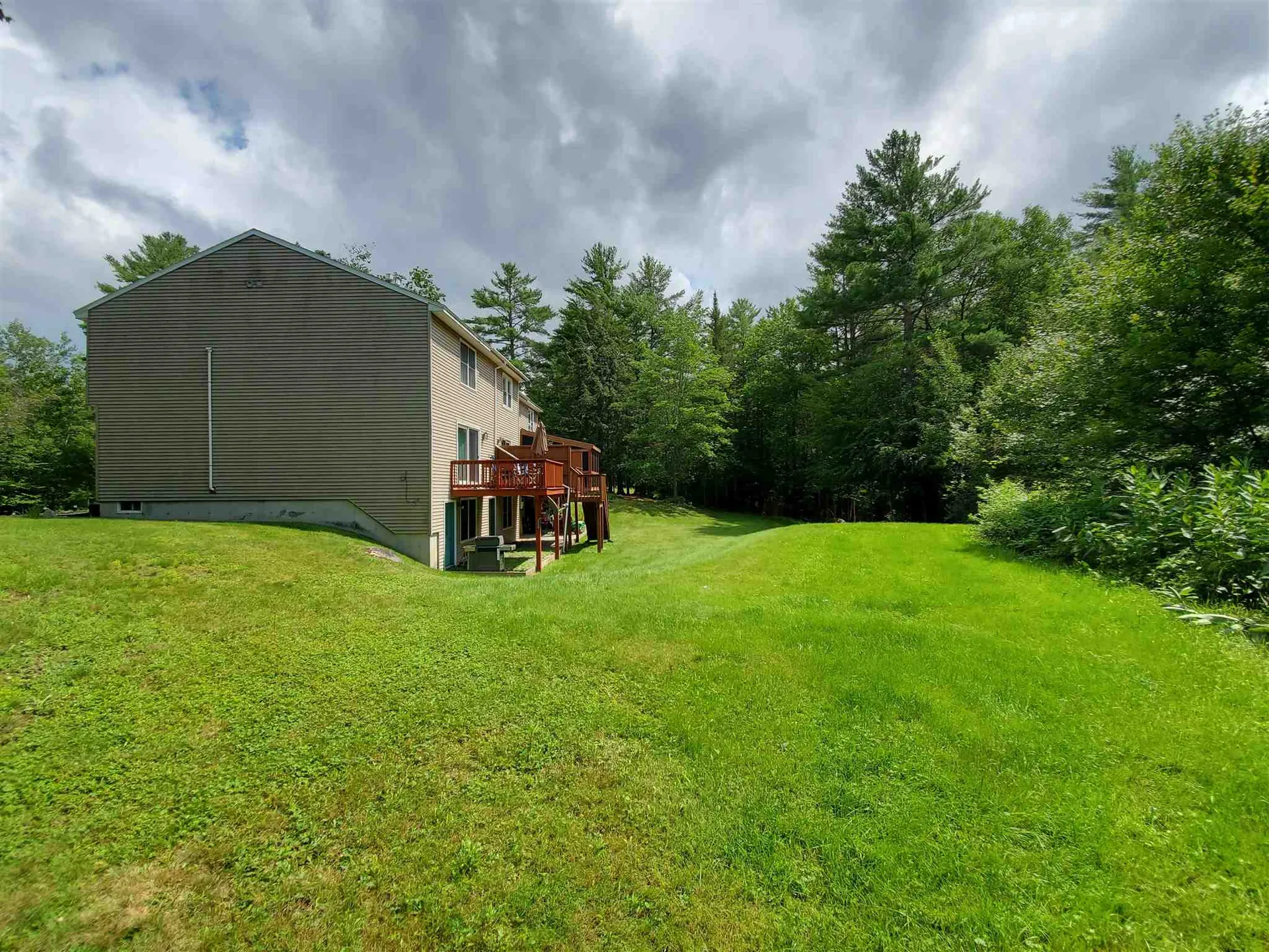 5 Tumbleweed Lane Enfield NH 03748