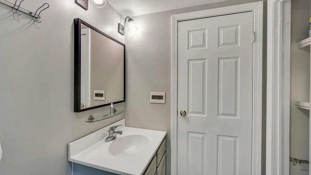 25 Meadow Lane Underhill VT 05489