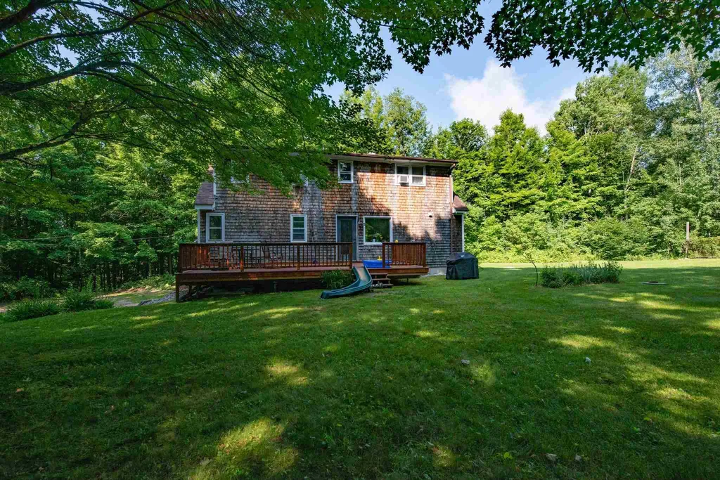 25 Meadow Lane Underhill VT 05489