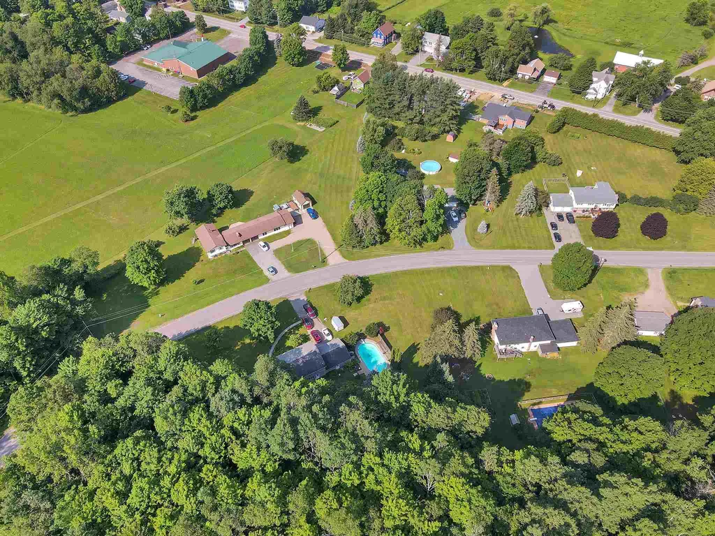 25 Meadow Lane Underhill VT 05489