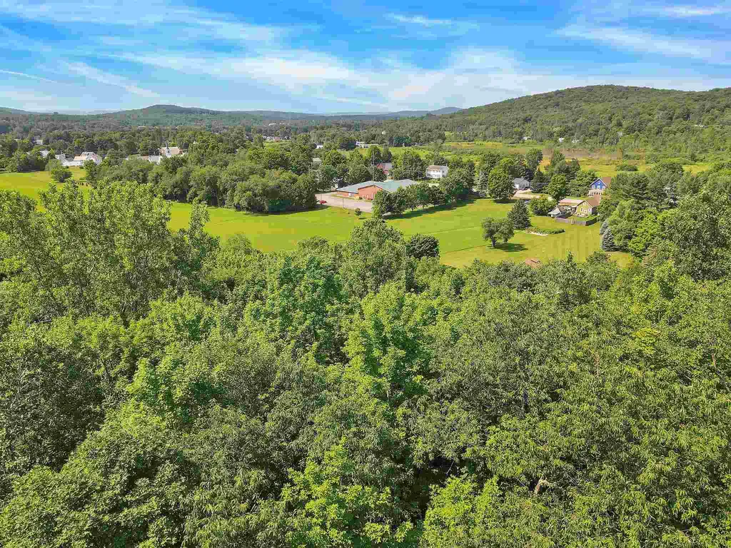 25 Meadow Lane Underhill VT 05489