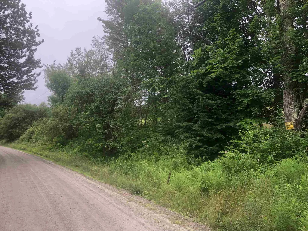 Moody Road Haverhill NH 03780