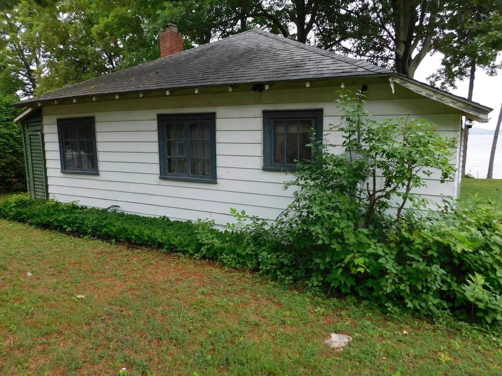 2168 Porters Point Road Colchester VT 05446