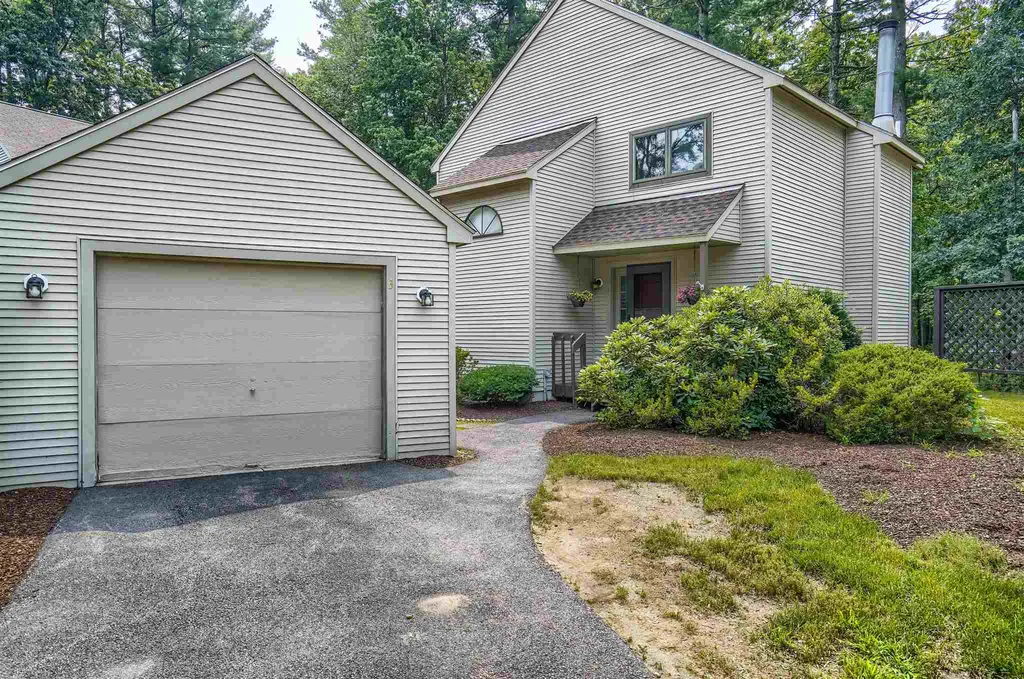3 Mockingbird Court Merrimack NH 03054