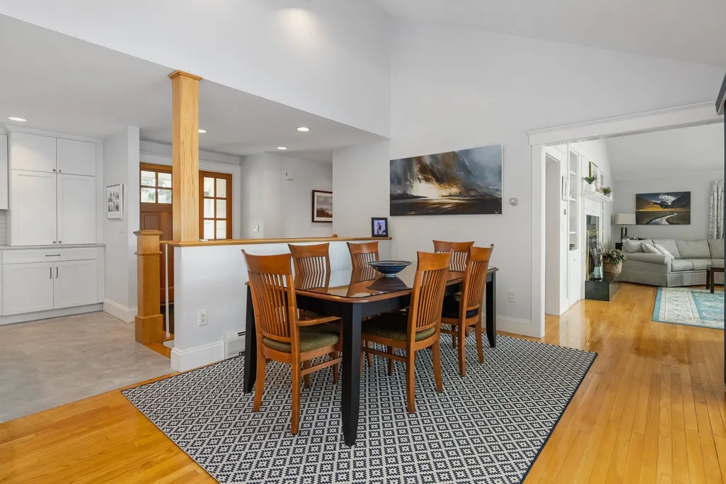 14 Riverview Road Durham NH 03824
