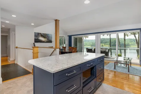 14 Riverview Road Durham NH 03824