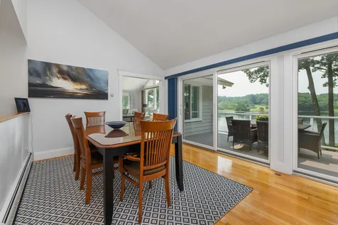 14 Riverview Road Durham NH 03824