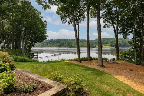 14 Riverview Road Durham NH 03824