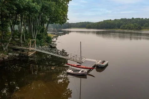 14 Riverview Road Durham NH 03824