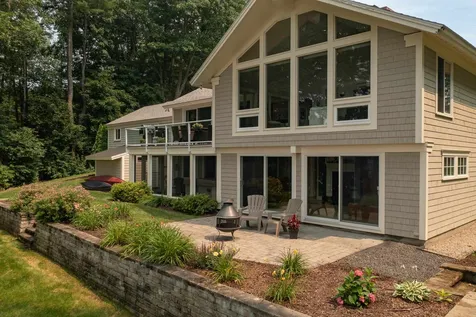 14 Riverview Road Durham NH 03824