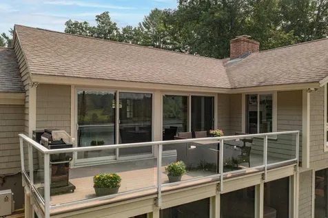 14 Riverview Road Durham NH 03824