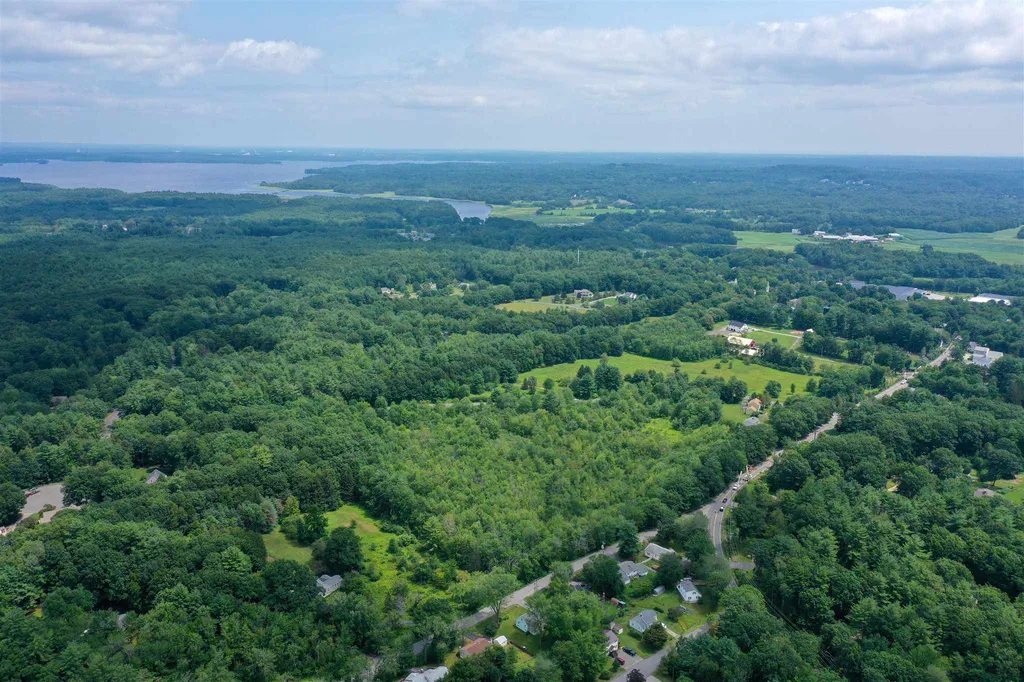41 Piscassic Road Newfields NH 03856