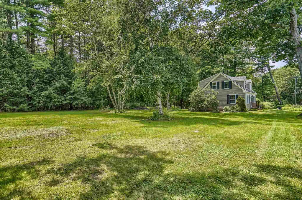 41 Piscassic Road Newfields NH 03856