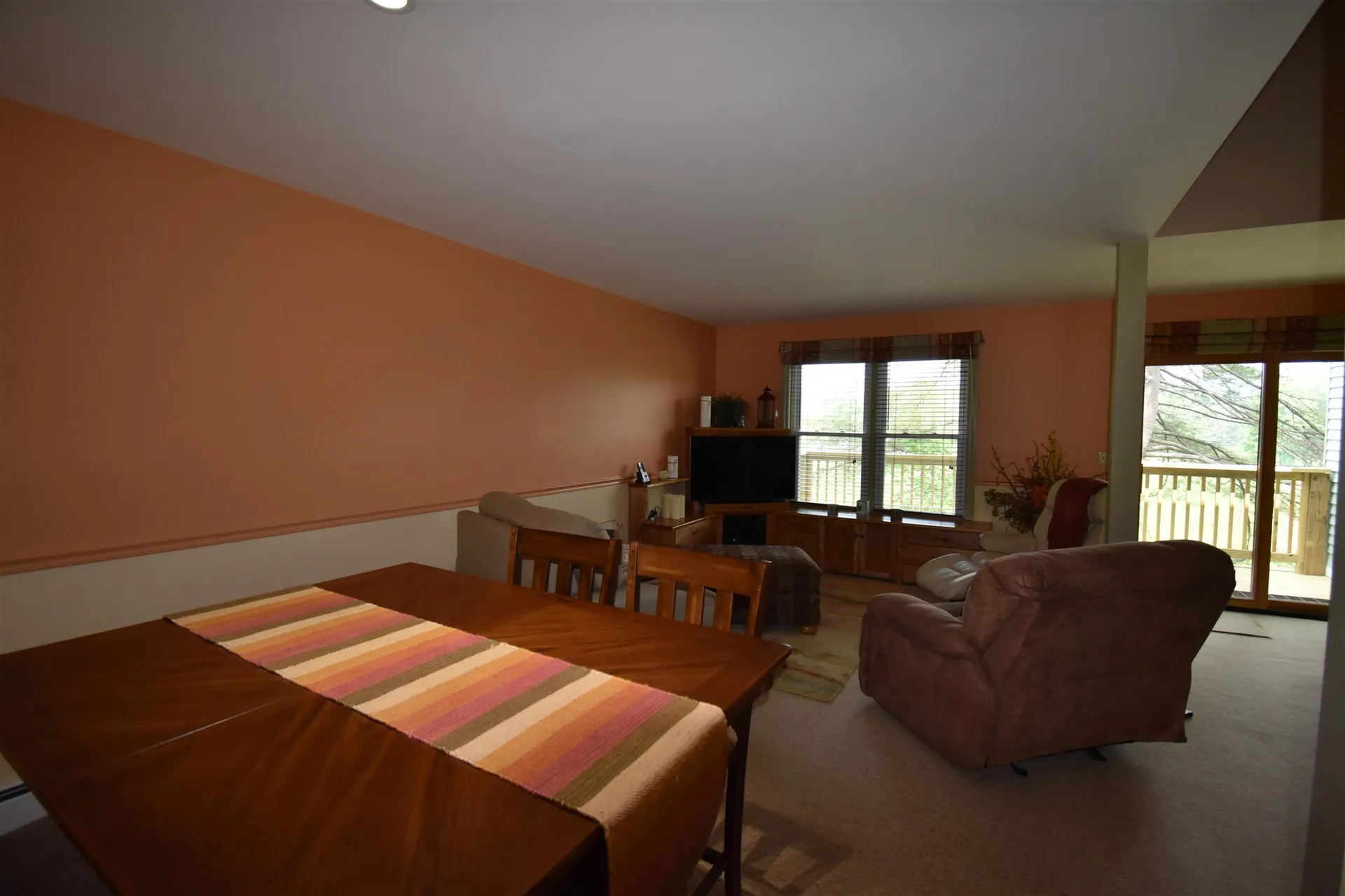 17 Rocky Hill Way Enfield NH 03748