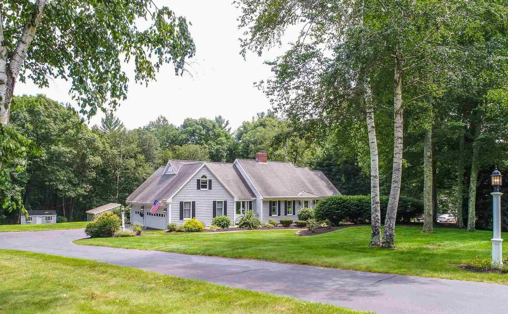 22 Kent Street Windham NH 03087