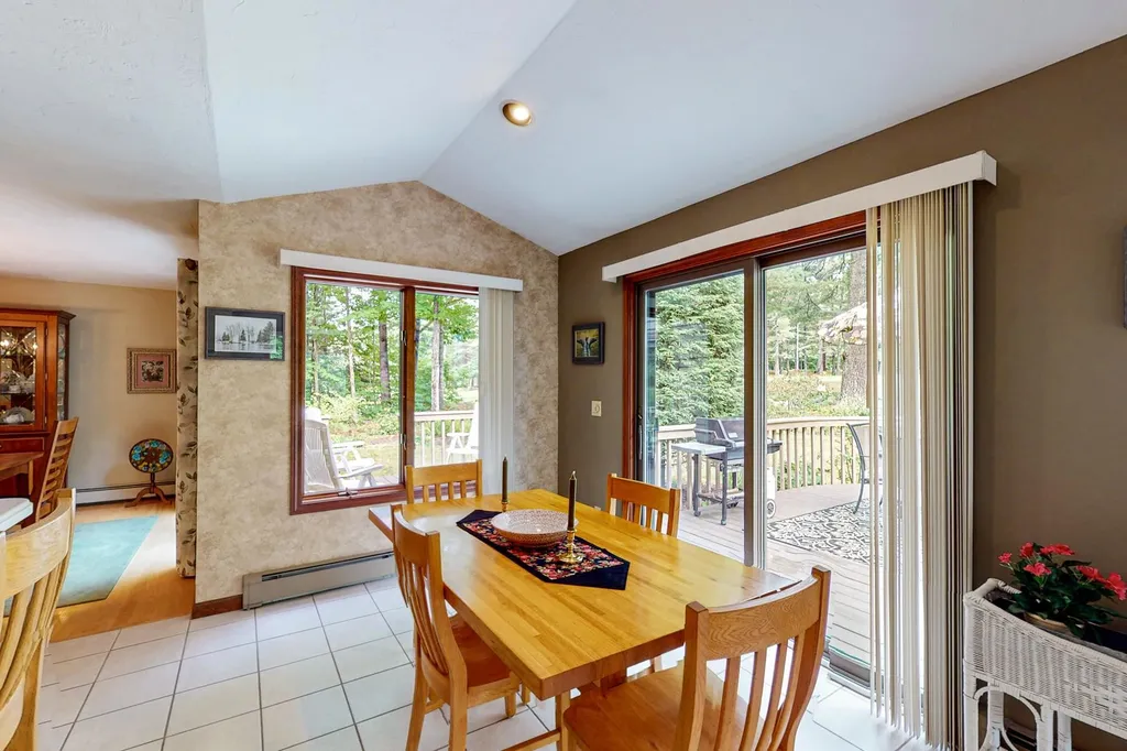 7 Fairway Drive Wolfeboro NH 03894