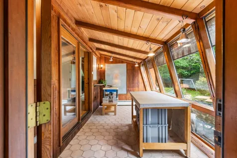 372 Chalk Pond Road Newbury NH 03255